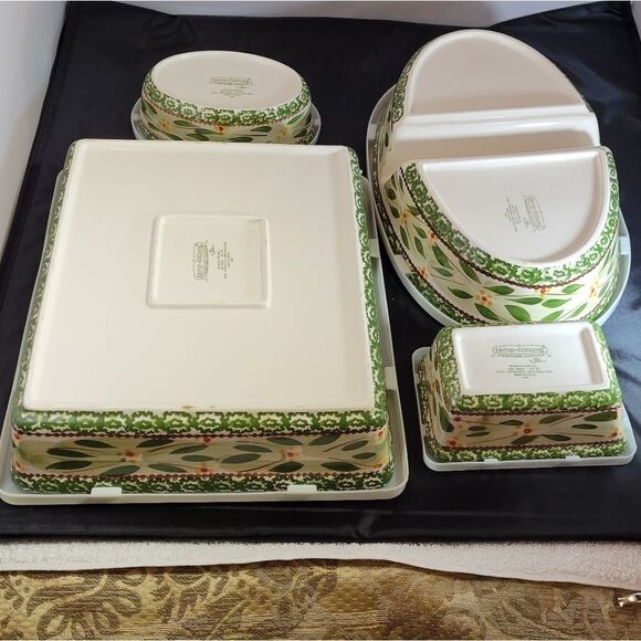 BRAND NEW TEMP-TATIONS PRESENTABLE OVENWARE BY TORA - Picture 10 of 16